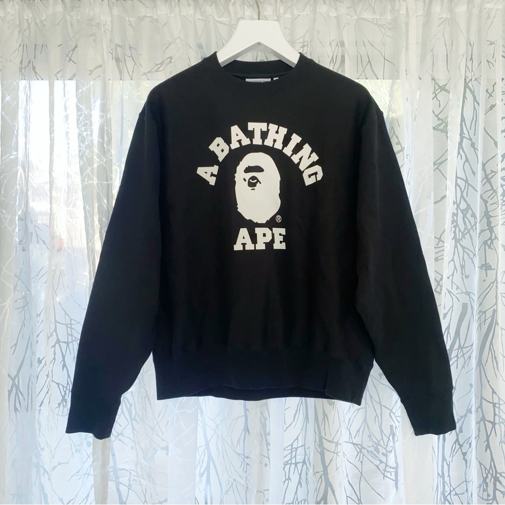 BAPE A BATHING APE black white college crewneck sweatshirt